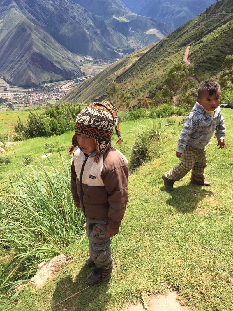 children, inca, quechua, peru, ollantaytambo